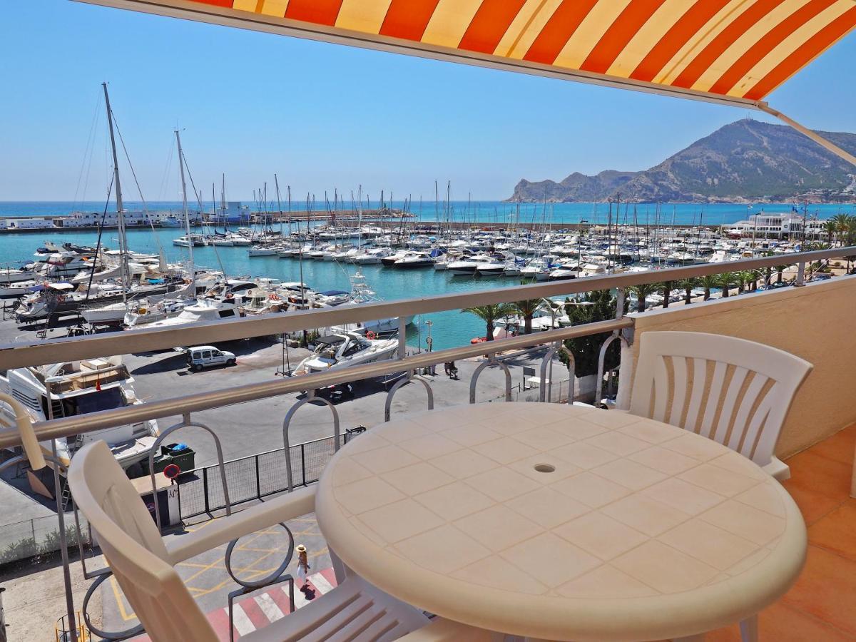 Altea Aan De Jachthaven, Vakantieappartementen Met Frontaal Zeezicht Exterior foto