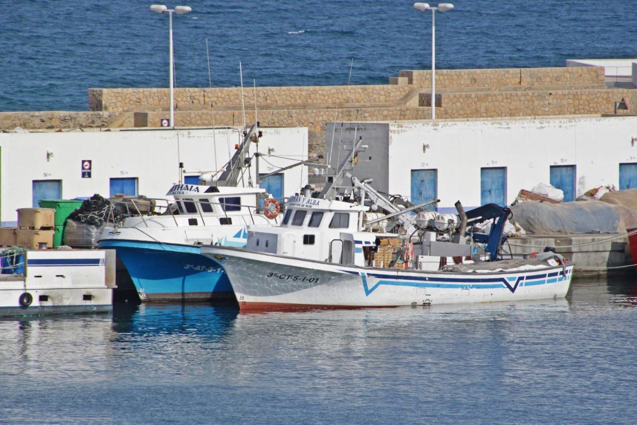 Altea Aan De Jachthaven, Vakantieappartementen Met Frontaal Zeezicht Exterior foto