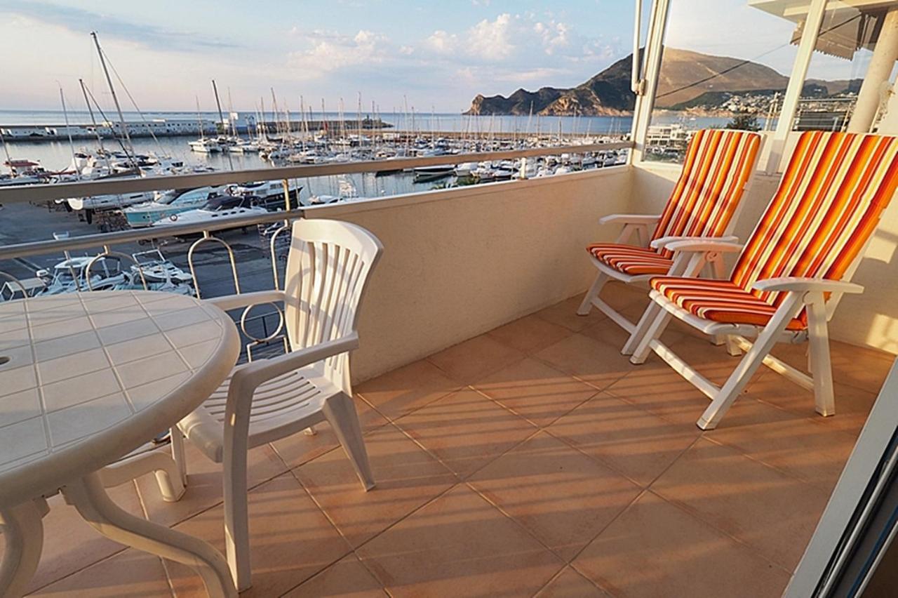 Altea Aan De Jachthaven, Vakantieappartementen Met Frontaal Zeezicht Exterior foto